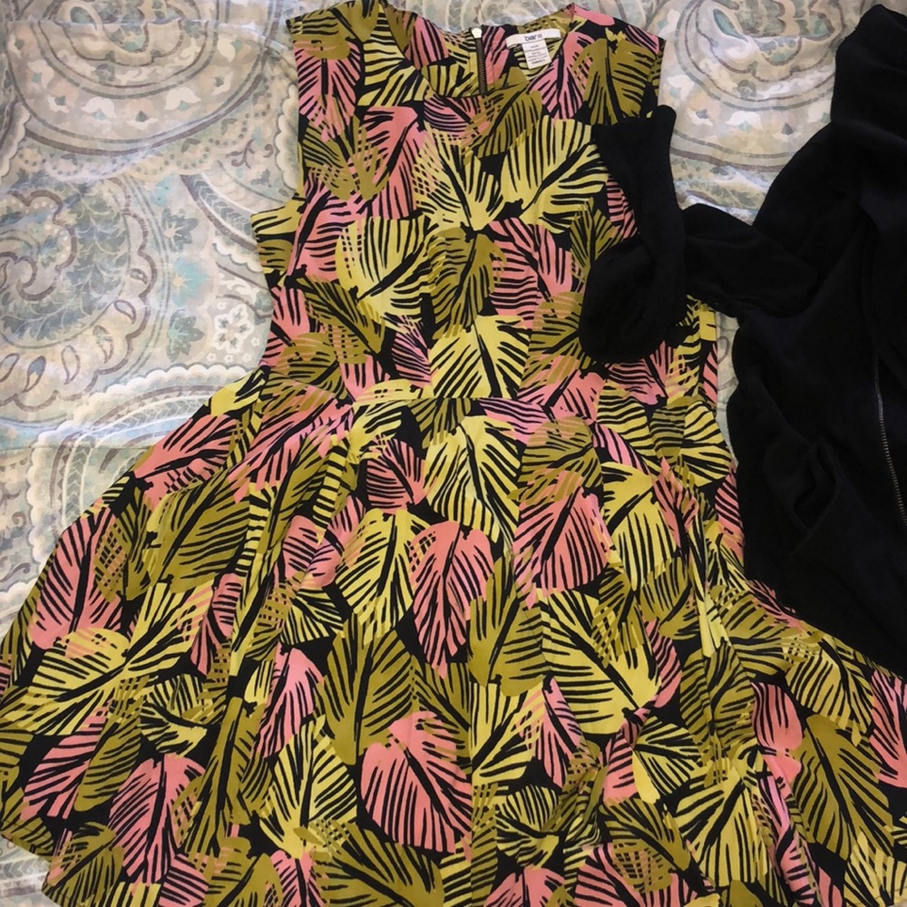 Bar ||| short dress/ bar ||| black zip up.